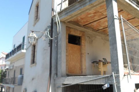 Villa a Tortoreto, Teramo, Tortoreto - € 450.000 | Ref: cas131 - foto 6