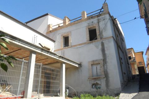 Villa a Tortoreto, Teramo, Tortoreto - € 450.000 | Ref: cas131 - foto 35