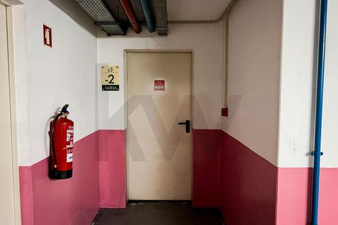 Garage i Funchal, Madeira, Funchal - € 37.000 | Ref: KWPT-020505 - foto 8
