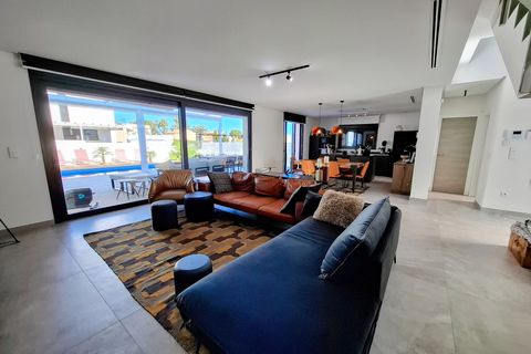 Villa i Denia, Alicante, Denia - € 870.000 | Ref: C39011* - foto 9
