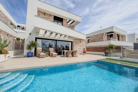 Villa i Finestrat, Alicante, Finestrat - € 719.000 | Ref: C39012* - foto 1