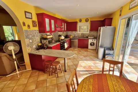 Villa a Nizas, Herault, Nizas - € 395.000 | Ref: NIZHUT - foto 12