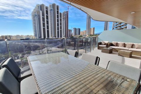 Lejlighed i Benidorm, Alicante, Benidorm - € 700.000 | Ref: P7130 - foto 2