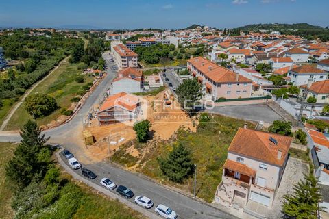 Helårsgrund i Santarem, Santarem, Santarem - € 55.000 | Ref: FR710 - foto 5