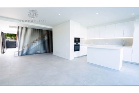 Villa i Montenegro, Faro, Montenegro - € 1.150.000 | Ref: 6800_D - foto 10