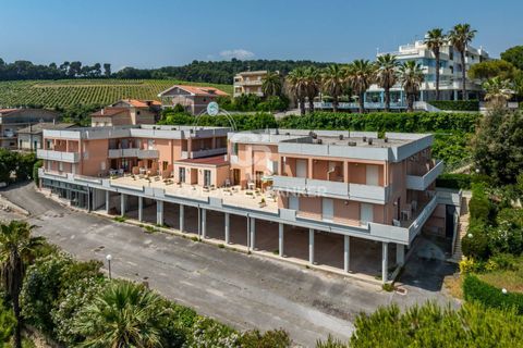 Villa i Massignano, Ascoli Piceno, Massignano - € 8.900.000 | Ref: CBI160-2553-119 - foto 5