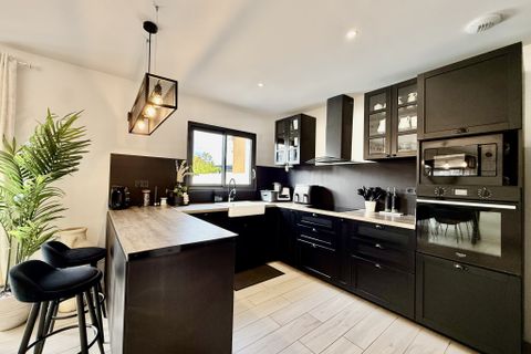 Villa i Montblanc, Herault, Montblanc - € 320.000 | Ref: V10002066 - foto 6
