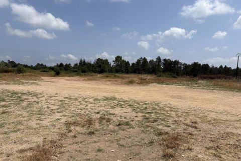 Helårsgrund i Tourrettes, Var, Tourrettes - € 370.000 | Ref: A5918 - foto 4