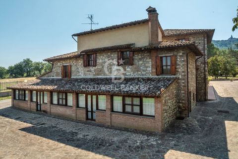 Herregård i Todi, Perugia, Todi - € 890 000 | Ref: CBI134-1917-195 - foto 38