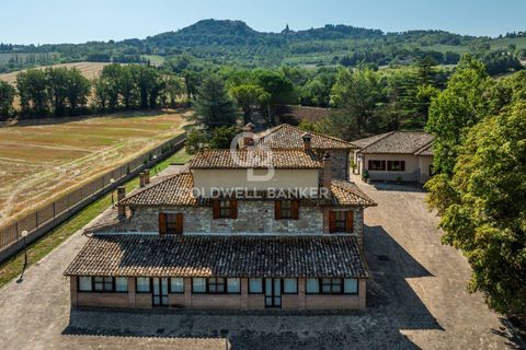 Herregård i Todi, Perugia, Todi - € 890 000 | Ref: CBI134-1917-195 - foto 39