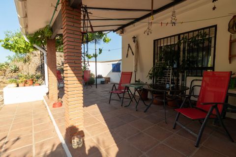 Villa i Alora, Malaga, Alora - € 395.000 | Ref: R5140858 - foto 11