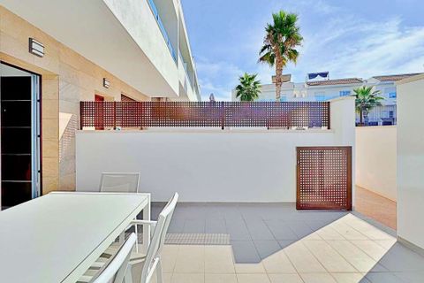 Byhus i Torrevieja, Alicante, Torrevieja - € 326.000 | Ref: 144-198-11-564 - foto 5