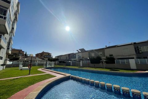 Leilighet i Torrevieja, Alicante, Torrevieja - € 350 000 | Ref: 150-390-11-770 - foto 32