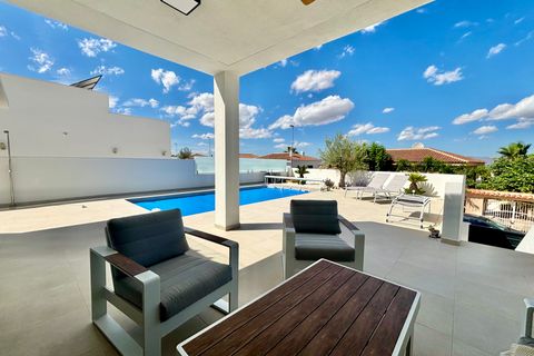 Villa i Benijofar, Alicante, Benijofar - € 478.732 | Ref: 69717 - foto 9