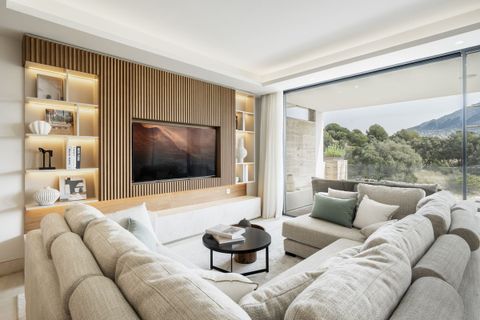 Penthouse in Nueva Andalucia, Malaga - Foto 2