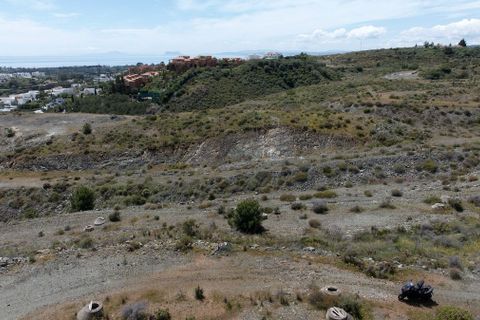 Helårsgrund i Benahavis, Malaga, Benahavis - € 1.350.000 | Ref: MLS74904M - foto 2