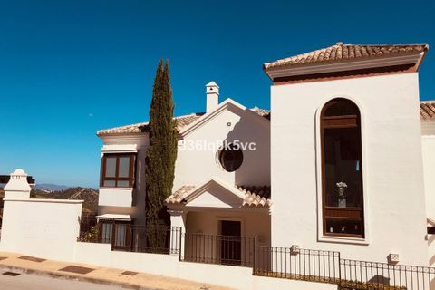 Villa a Benahavis, Malaga, Benahavis - € 1.795.000 | Ref: MLS73069R - foto 23