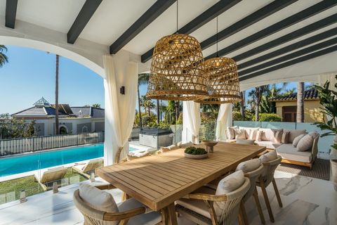 Villa a Marbella, Malaga, Marbella - € 7.550.000 | Ref: YMS1577 - foto 4