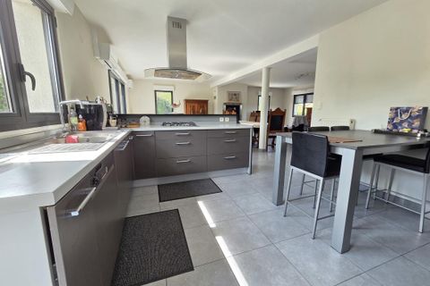 Bungalou a Cambrai, Nord, Cambrai - € 417.000 | Ref: 7019040 - foto 2
