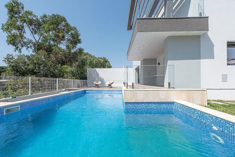Villa i Oeiras, Lisbon, Oeiras - € 1.550.000 | Ref: 120171201-117 - foto 1