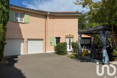 Villa a Saint-Genis-Laval, Rhone, Saint-Genis-Laval - € 1.236.000 | Ref: 55235 - foto 24