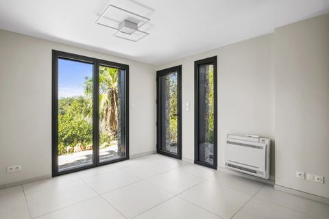 Villa i Mougins, Alpes-Maritimes, Mougins - € 2.200.000 | Ref: HH-15367726 - foto 17