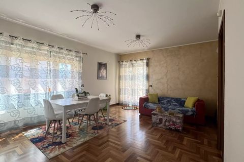 Leilighet i Cosenza, Cosenza, Cosenza - € 215 000 | Ref: 86182431 - foto 2