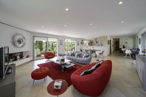 Villa a Mougins, Alpes-Maritimes, Mougins - € 1.670.000 | Ref: HH-15903779 - foto 6