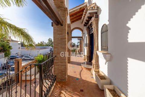 Villa i Benalmadena, Malaga, Benalmadena - € 890.000 | Ref: 212355 - foto 9