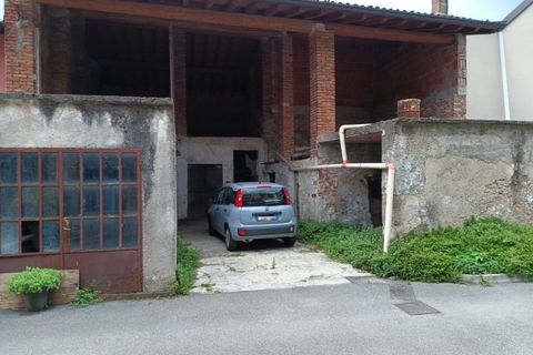 Landejendom i Mazzano, Brescia, Mazzano - € 86.000 | Ref: 2737 - foto 1