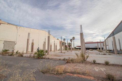 Erhvervsejendom i Elche, Alicante, Elche - € 4.500.000 | Ref: Elche Nave3 - foto 3