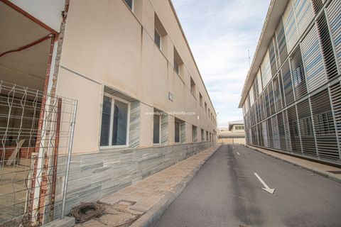 Erhvervsejendom i Elche, Alicante, Elche - € 4.500.000 | Ref: Elche Nave3 - foto 4