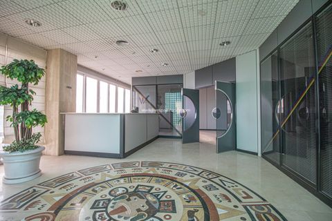 Erhvervsejendom i Elche, Alicante, Elche - € 3.200.000 | Ref: Elche Nave 4 - foto 4