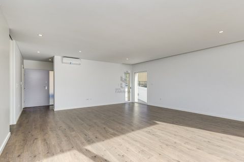 Villa i Odivelas, Lisbon, Odivelas - € 940.000 | Ref: Moradia a estrar T4 - foto 6