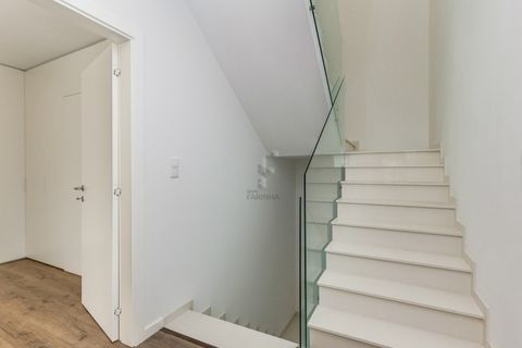 Villa i Odivelas, Lisbon, Odivelas - € 940.000 | Ref: Moradia a estrar T4 - foto 29