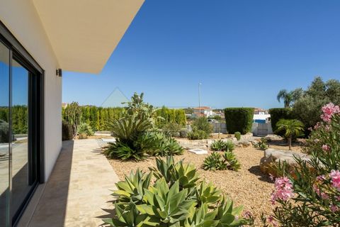 Villa a Quelfes, Faro, Quelfes - € 1.290.000 | Ref: M113 - foto 44