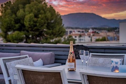 Villa i Albir, Alicante, Albir - € 1.750.000 | Ref: NO5611 - foto 9