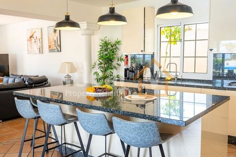 Villa a Golf Del Sur, Tenerife, Golf Del Sur - € 1.800.000 | Ref: 921-V8 - foto 13