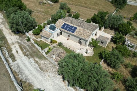 Villa i Modica, Ragusa, Modica - € 460.000 | Ref: V003227 - foto 6