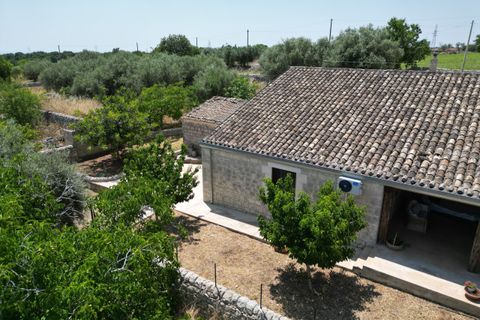 Villa i Modica, Ragusa, Modica - € 460.000 | Ref: V003227 - foto 9