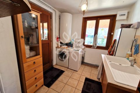 Landsbyhus i Espalem, Haute-Loire, Espalem - € 124.000 | Ref: V30000324 - foto 8