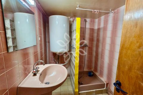 Landsbyhus i Lavaudieu, Haute-Loire, Lavaudieu - € 33.000 | Ref: V10000325 - foto 8