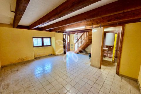Landsbyhus i Lavaudieu, Haute-Loire, Lavaudieu - € 33.000 | Ref: V10000325 - foto 9