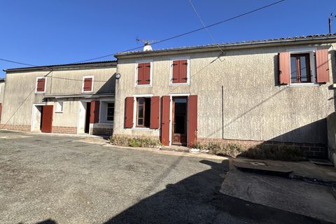 Landsbyhus i La  Croix-Comtesse, Charente-Maritime, La  Croix-Comtesse - € 162.000 | Ref: LOCOMTE - foto 2