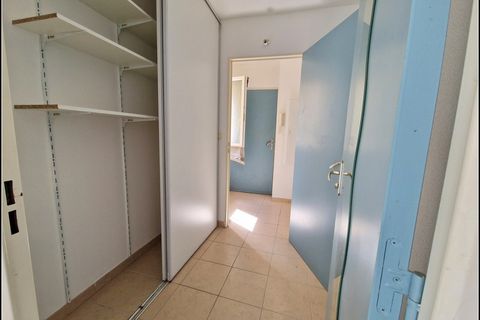 Lejlighed i Nimes, Gard, Nimes - € 149.900 | Ref: 340939221221 - foto 9