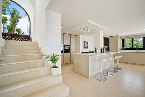 Villa i Marbella, Malaga, Marbella - € 4.950.000 | Ref: SVVillaLuma - foto 14