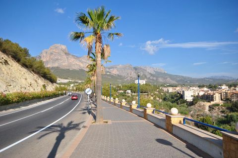 Villa a Polop, Alicante, Polop - € 515.000 | Ref: LUX5396 - foto 36