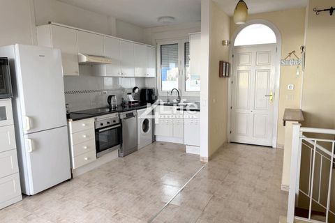Bungalow i Adeje, Tenerife, Adeje - € 385.000 | Ref: IH-090925 - foto 6
