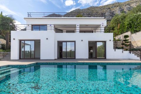 Villa a Denia, Alicante, Denia - € 999.000 | Ref: xden8292 - foto 2