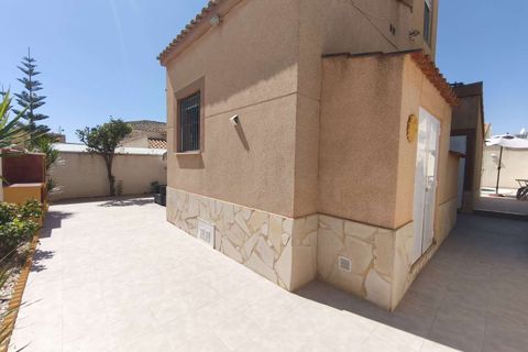 Villa a Orihuela, Alicante, Orihuela - € 349.900 | Ref: C-1161 - foto 9